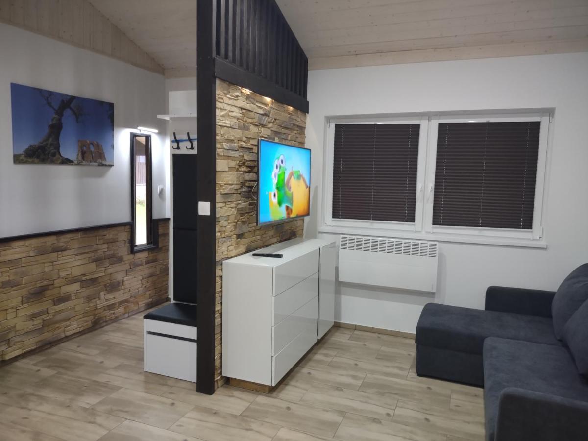 Domek Parterowy Apartamentowy Ostoja Rewal Esterno foto