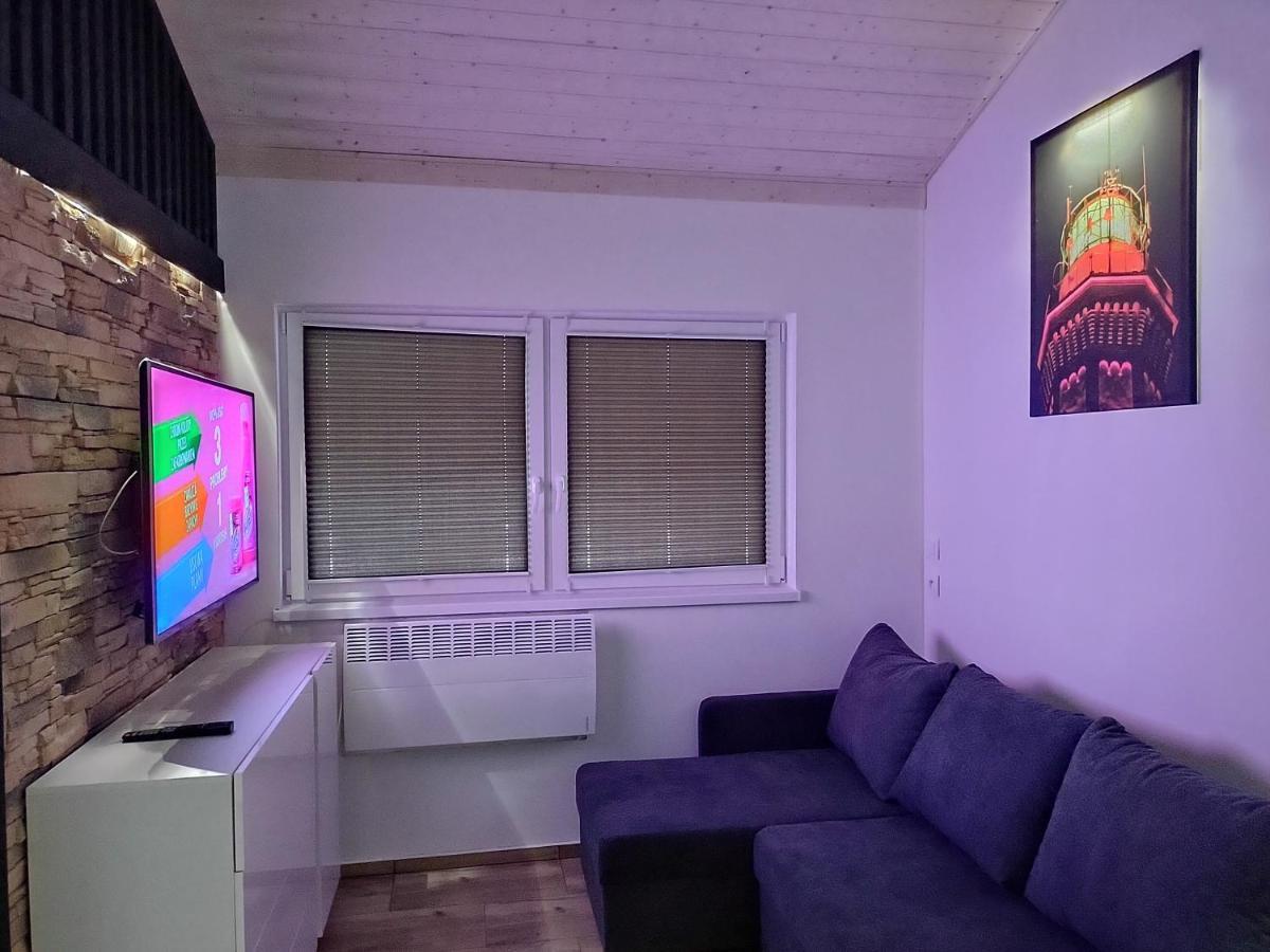 Domek Parterowy Apartamentowy Ostoja Rewal Esterno foto