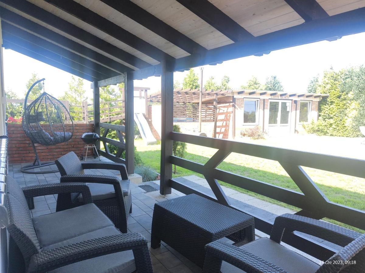 Domek Parterowy Apartamentowy Ostoja Rewal Esterno foto